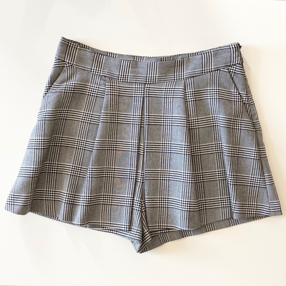 Zara Grey Plaid Skirt Skort Shorts Size XS EUC! - Picture 5 of 10